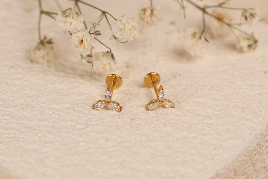 16G/18G/20G Titanium CZ Cluster Flat Back Earrings, Threadless Cartilage Studs, Marquise Helix Earrings, Minimal Tragus Jewelry N156