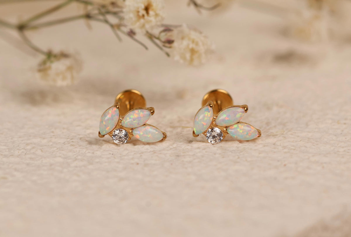 16G/18G/20G Titanium Opal Flat Back Earrings, Opal Cluster Cartilage Studs, Threadless Helix Earrings, Sensitive Ear Jewelry, Tragus N157