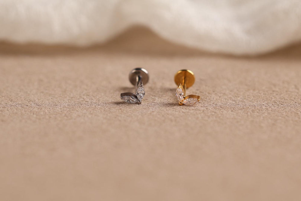 16G/18G/20G Titanium Leaf Flat Back Earrings, Threadless Cartilage Studs, CZ Helix Earrings, Minimal Tragus Jewelry, Sensitive Ear N162