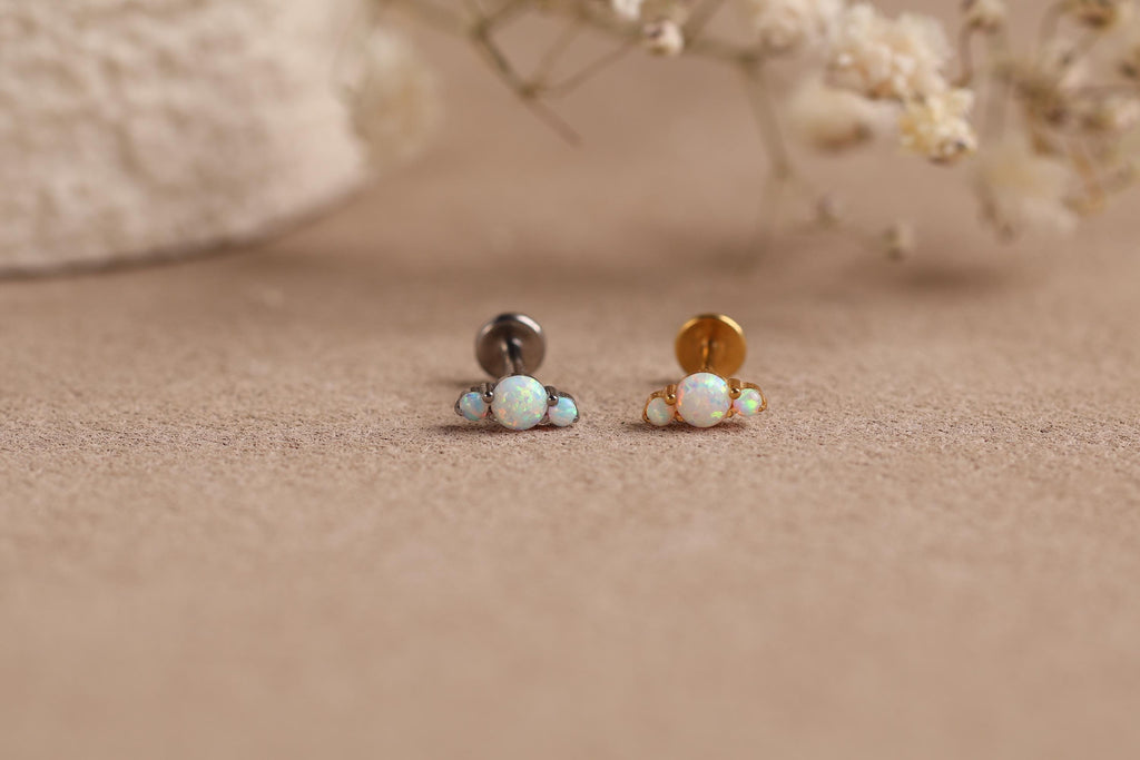 16G/18G/20G Titanium Opal Flat Back Earrings, Threadless Cartilage Studs, Helix Earrings, Triple Opal Tragus Jewelry, Sensitive Ear N160