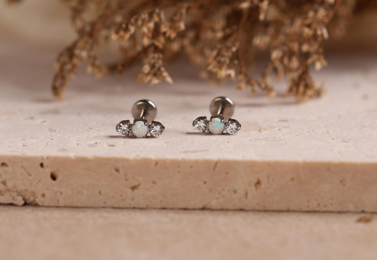 16G/18G Titanium Round Opal CZ Screw Back Stud Earrings, Flat Back Cartilage Earrings, Internally Threaded Labret Stud, Helix Tragus N145