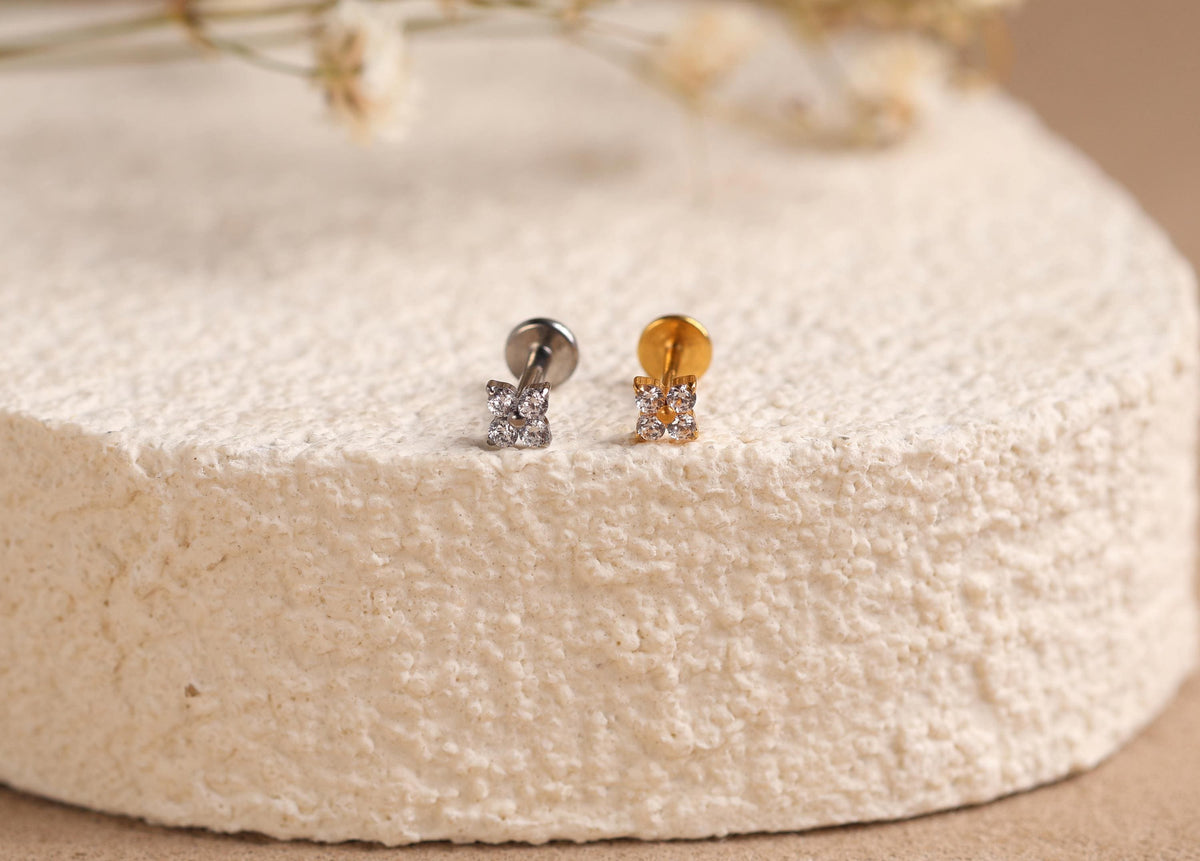 16G/18G/20G Titanium Flower Flat Back Earrings, Threadless Cartilage Studs, CZ Helix Earrings, Tiny Floral Tragus Jewelry N161