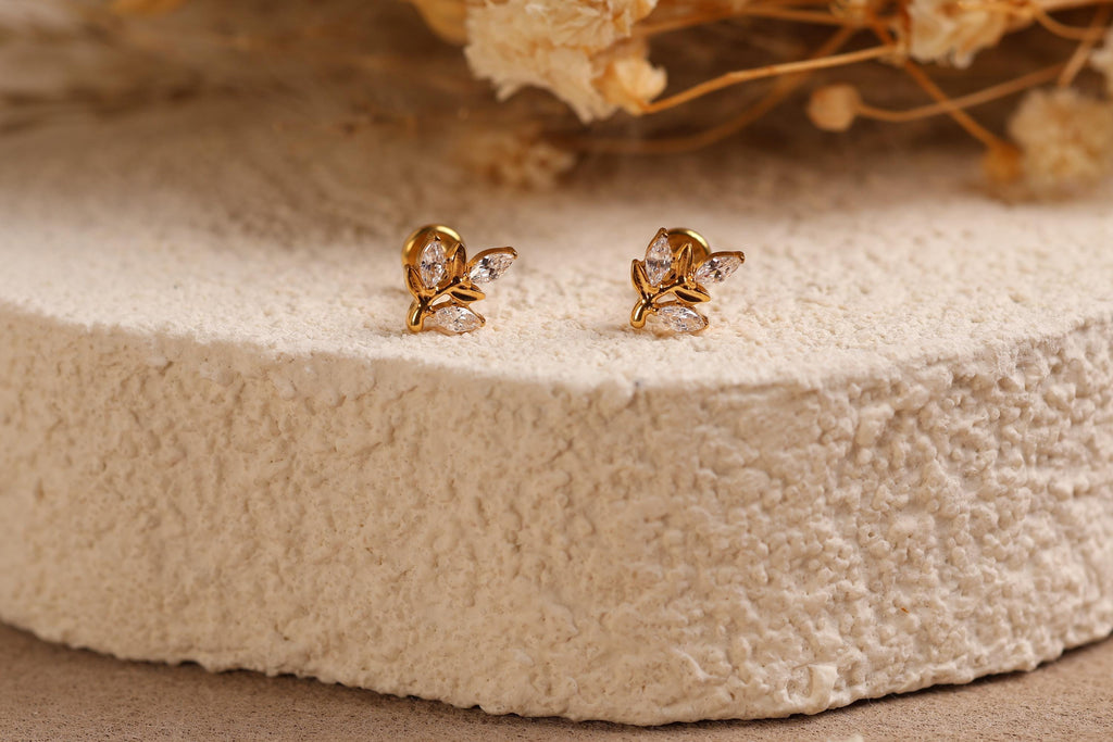 16G/18G Titanium Marquise Leaf Flat Back Earring, Internal Threaded Titanium Stud, Dainty CZ Cartilage Earring, Helix Tragus Lobe N184