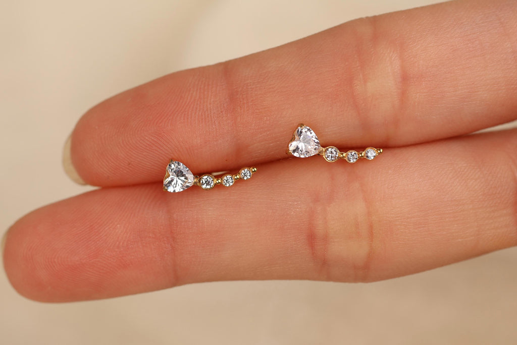 16G/18G Titanium Heart CZ Dangle Flat Back Earring, Internal Threaded Titanium Stud, Dainty Cartilage Earring, Helix Tragus Lobe N185