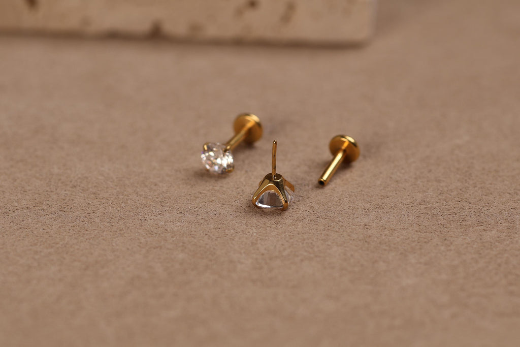 16G/18G/20G Titanium Round CZ Threadless Flat Back Earring, Titanium Push Pin Prong Round Stud, Dainty Helix Tragus Conch Lobe, Gift for her