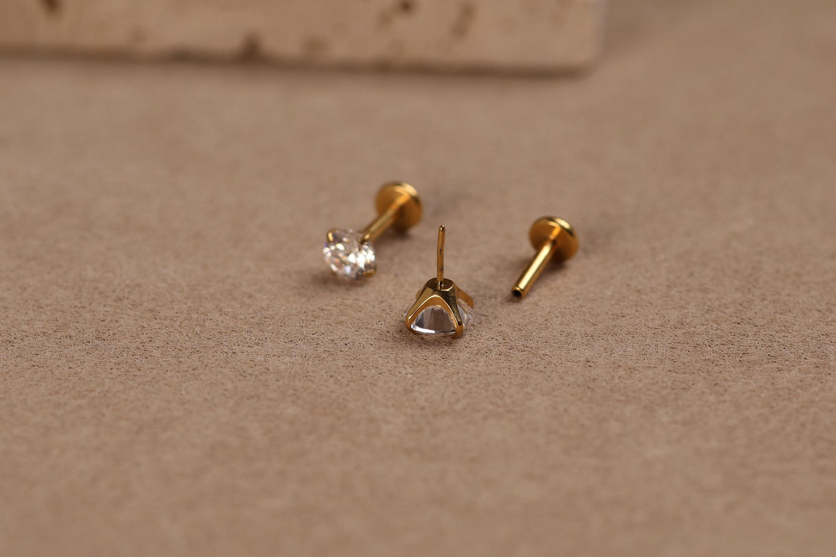 16G/18G/20G Titanium Round CZ Threadless Flat Back Earring, Titanium Push Pin Prong Round Stud, Dainty Helix Tragus Conch Lobe, Gift for her