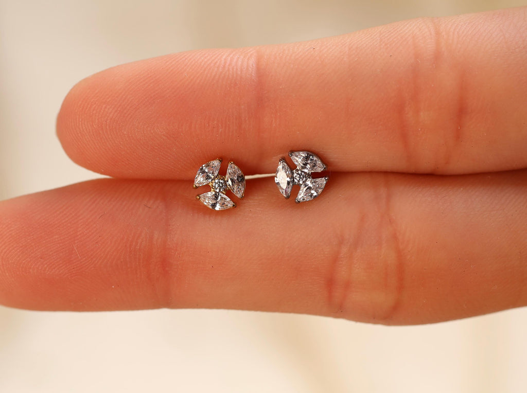 16G/18G/20G Titanium Marquise Pinwheel Crystal Threadless Flat Back Earring, Titanium Push Pin Labret, CZ Flower Helix Flat Tragus N204